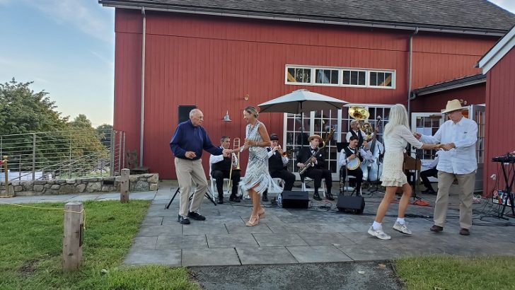 Swinging Jazz Show with Grammy Award-Winning Vince Giordano and the Mini Hawks 7 comes to the Weston Historical Society